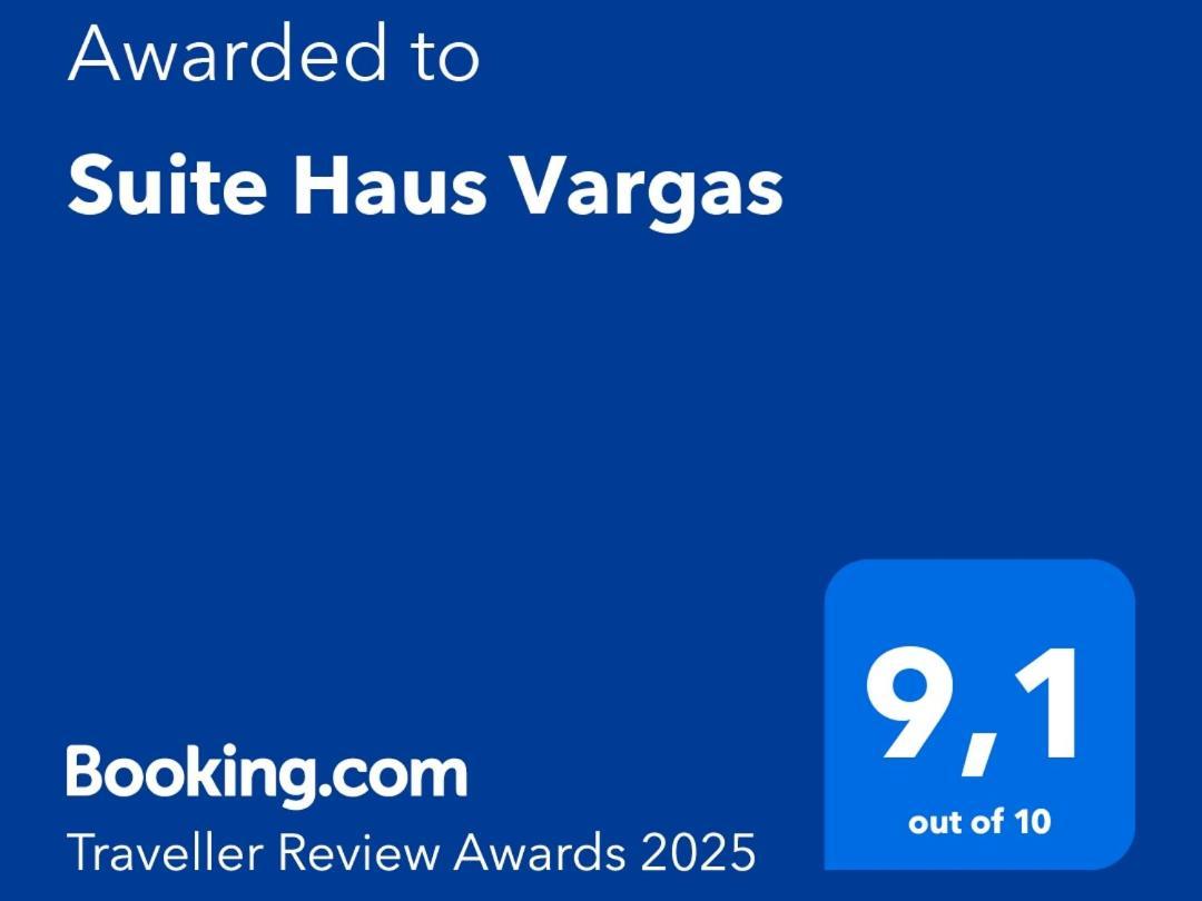 Suite Haus Vargas Santander Extérieur photo